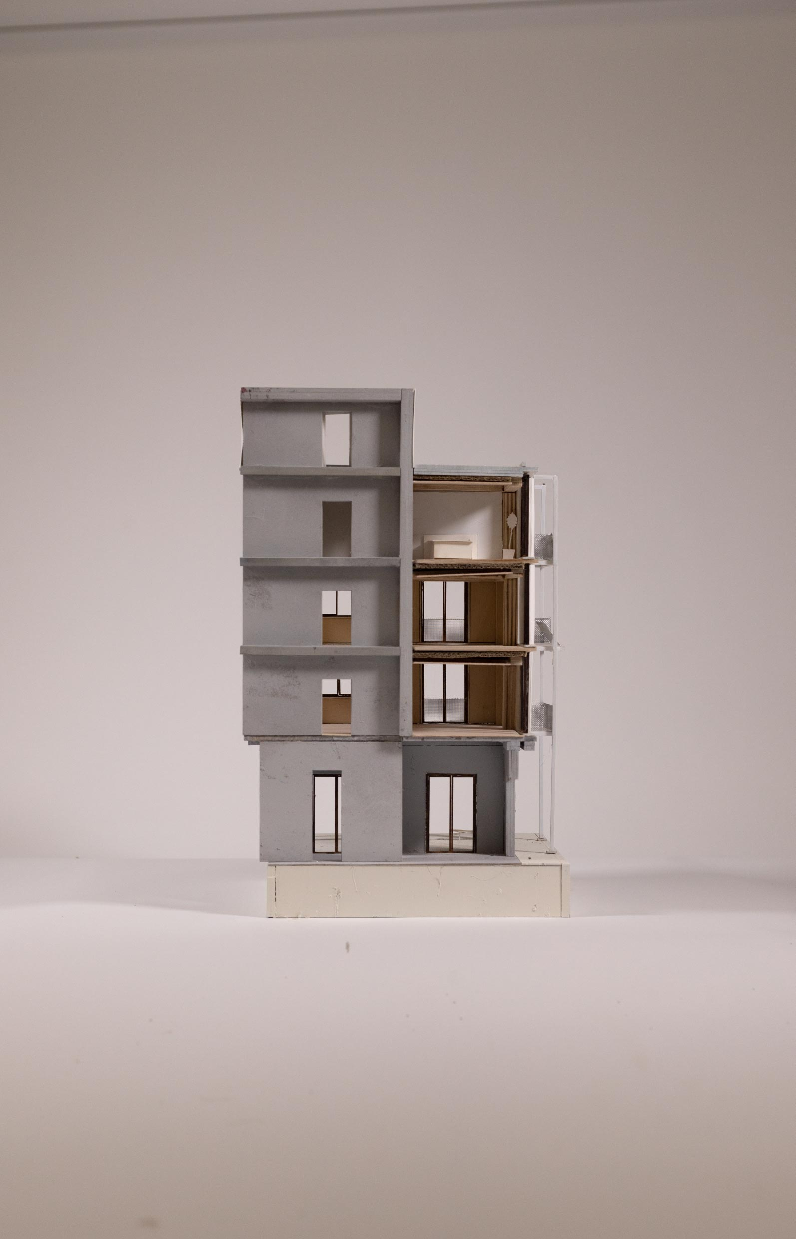 1:50 Section Model