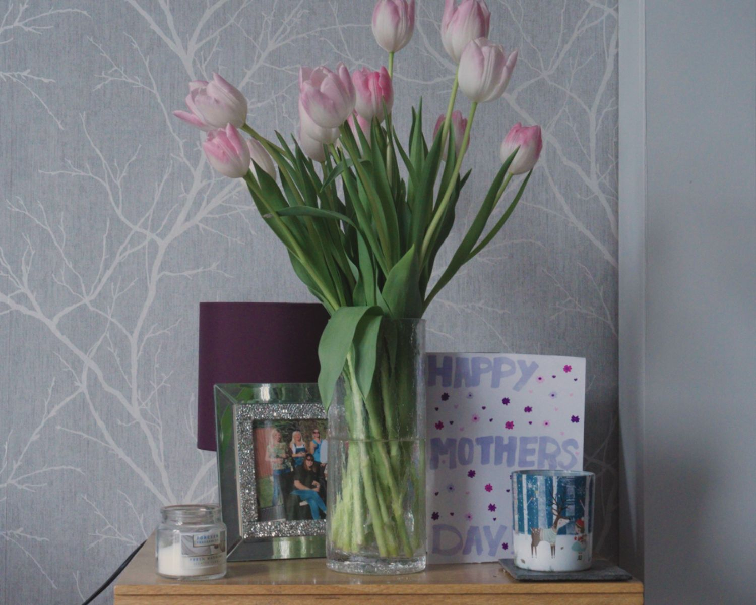Still of flowers and a "happy mother's day" card from my contributor's house