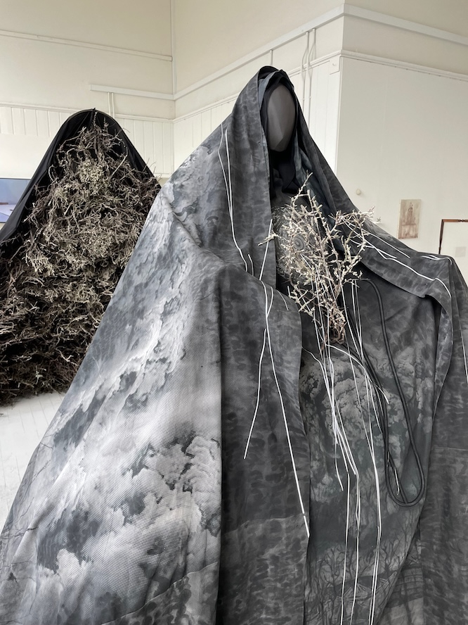 Ground: installation 