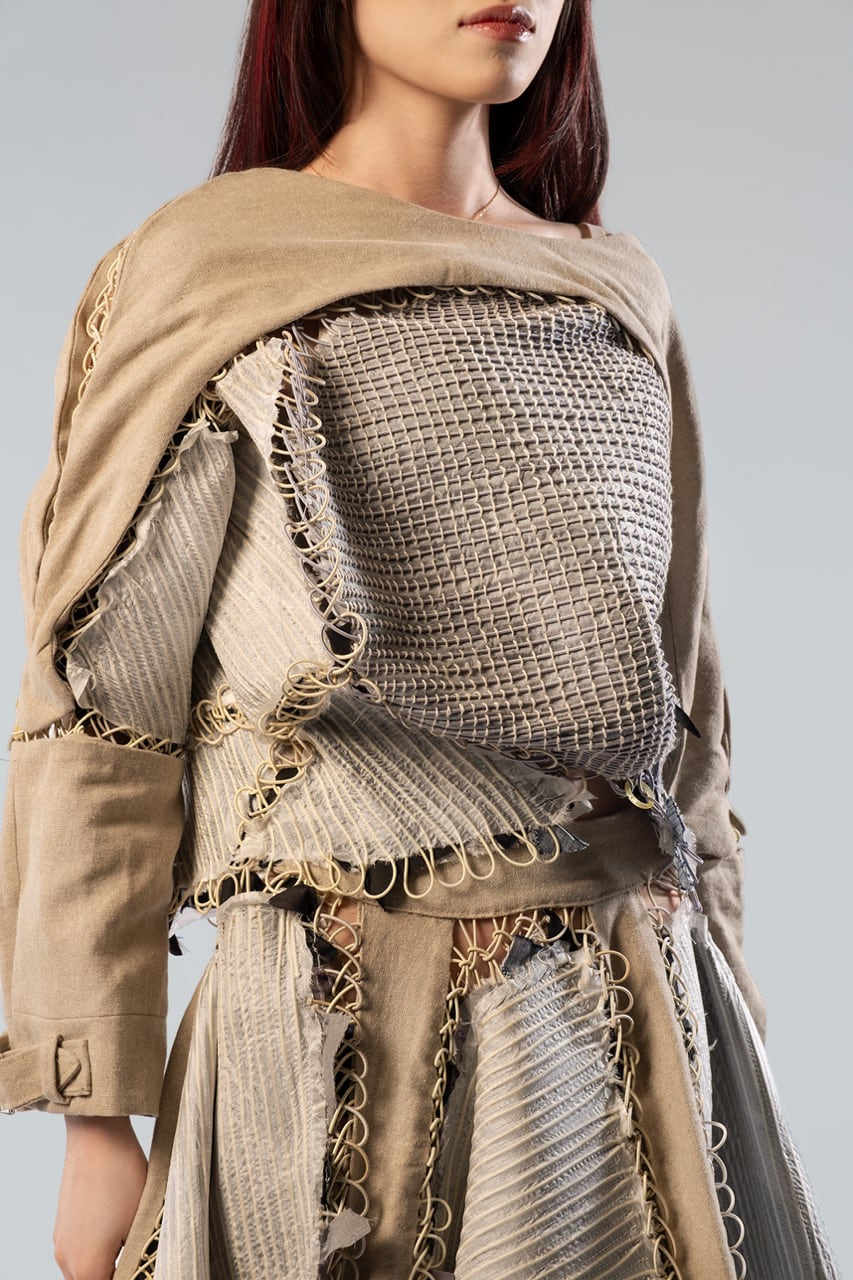 Look 3