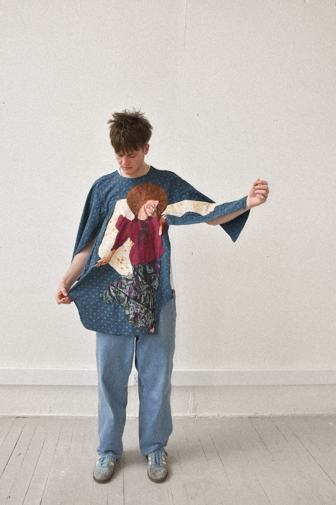 angel appliqué shirt