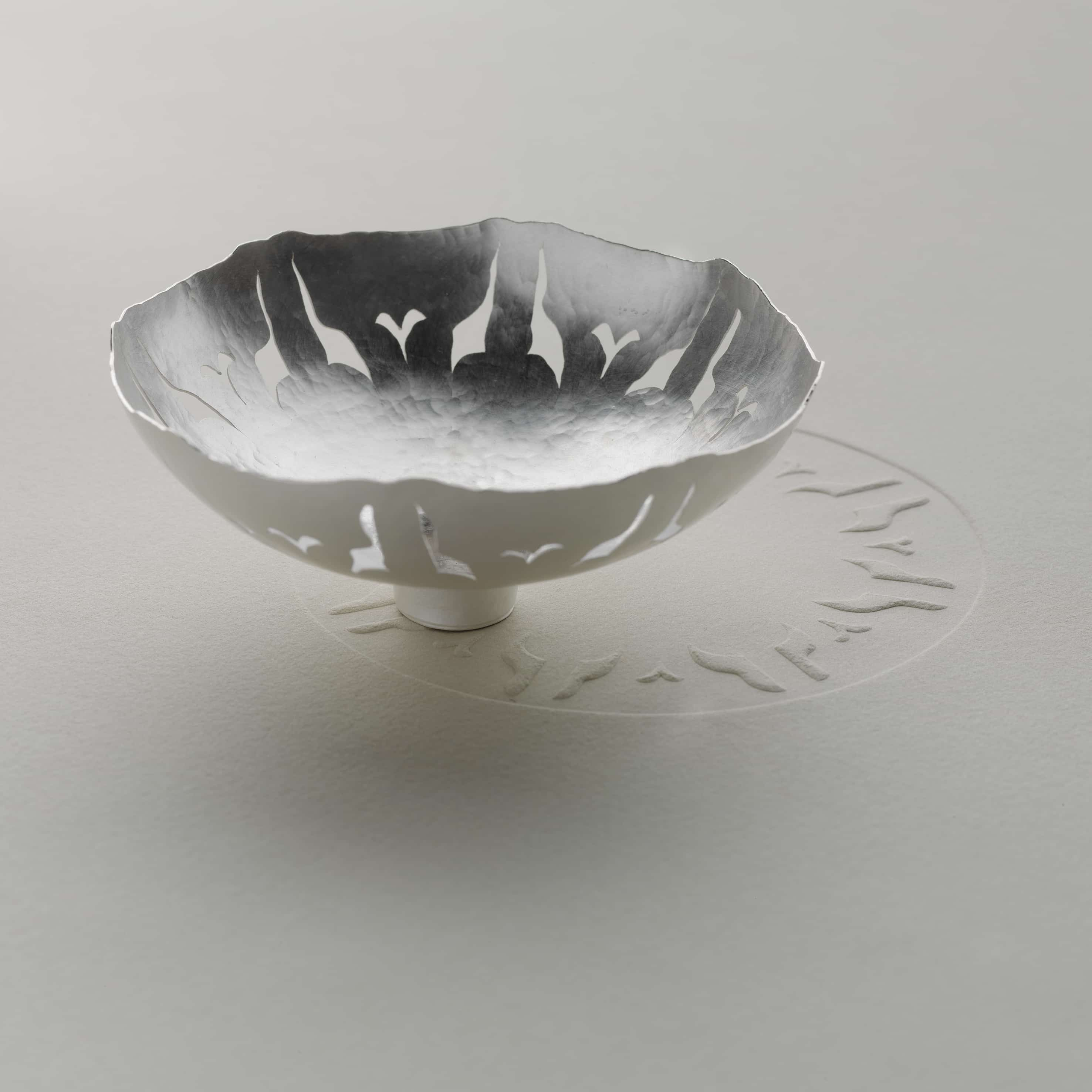 Distorted bowl medium, Fine Silver 